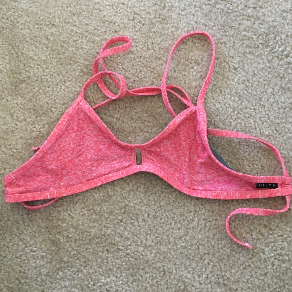jolyn vent top